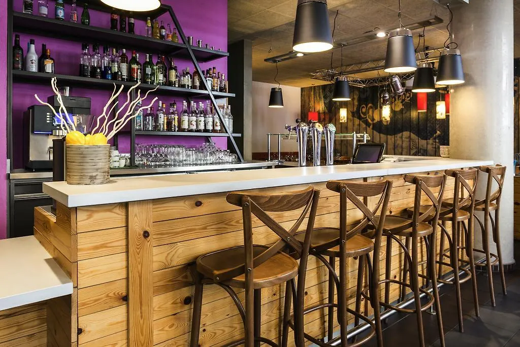 Ibis Styles Lyon Centre - Gare Part Dieu 3*,  Франция
