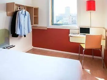 Ibis Styles Lyon Centre - Gare Part Dieu 3*,  France